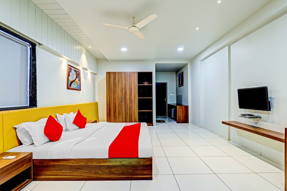 OYO 70752 Viram House, Vasana Road Vadodara, Vadodara