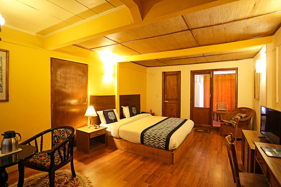 OYO 5874 Hotel Shambha La, Fort Road, Leh-Ladakh