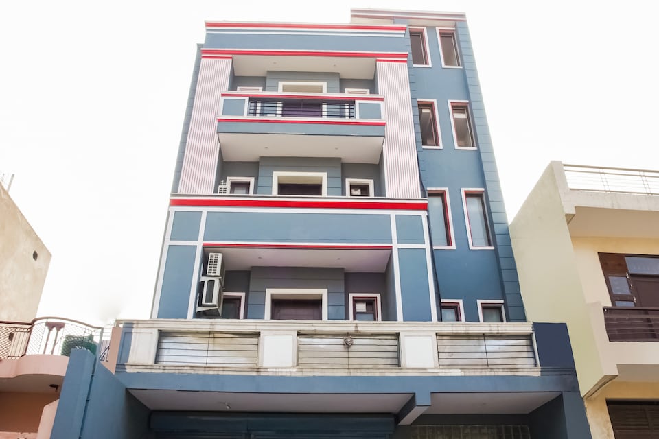 OYO 70773 Patliaputra Exotica, AIIMS Delhi, Delhi