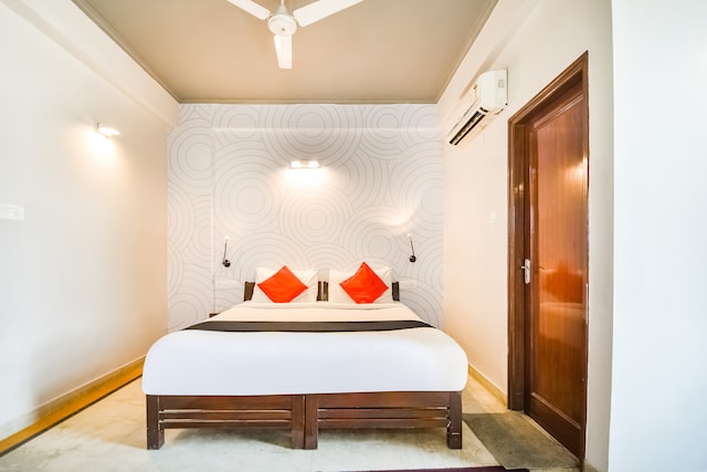 Collection O Hotel Urban Stays