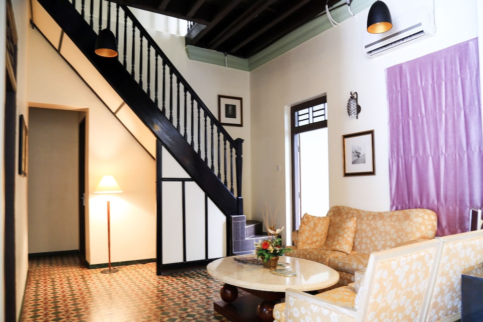 OYO 186 Sovereign Hotel, Georgetown Heritage City, George Town