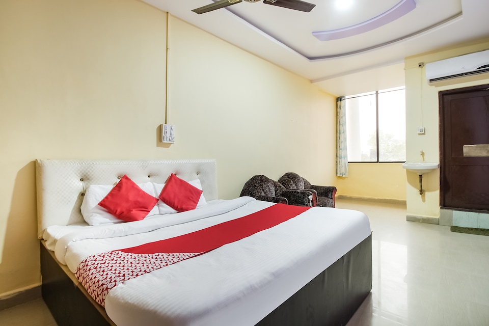 OYO 70806 Hotel Himalya, Ramtek, Nagpur