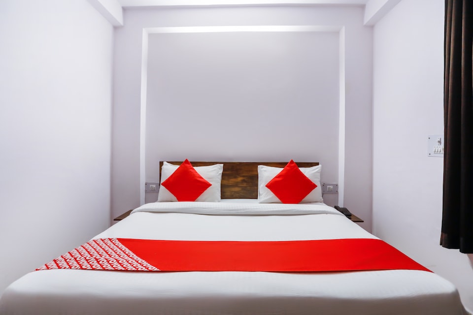 Budget In Hotel, Noida Expressway SEZ, Noida