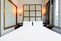 Palette River Front Railway Station Formerly Host Inn