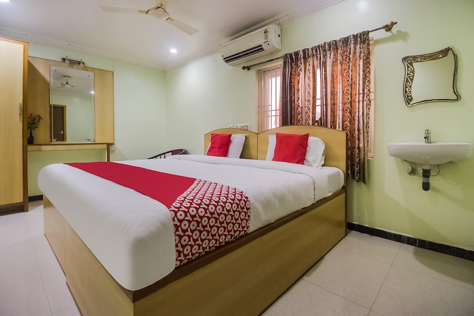 OYO 70841 Hotel Anjali Residency, Erode Outskirt, Erode