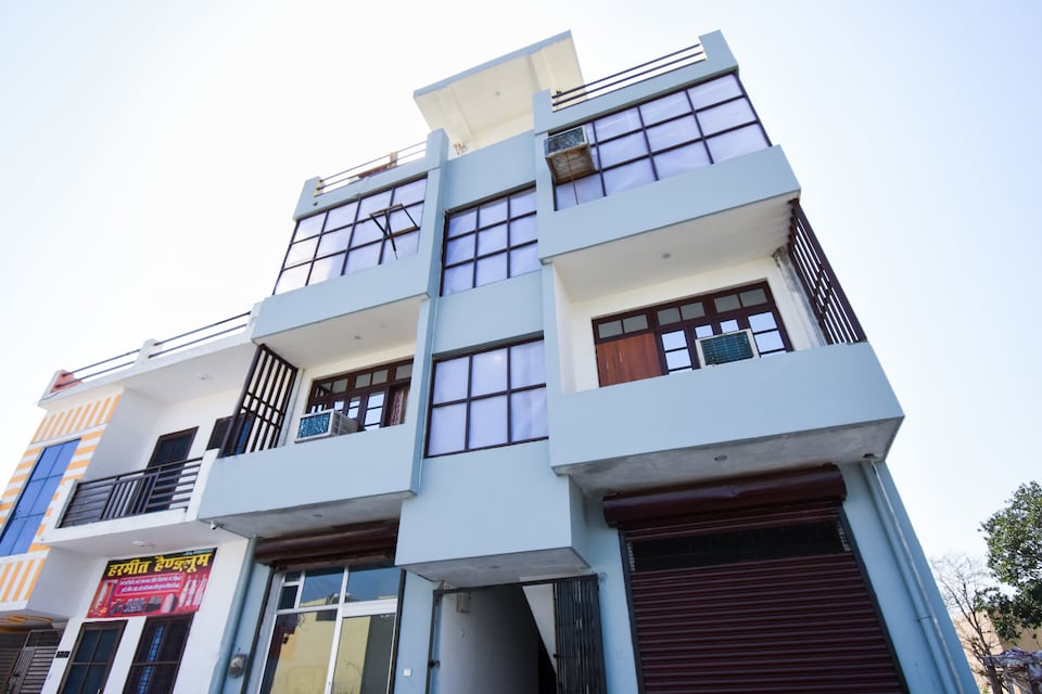 OYO 70845 Pool Guest House, Ranipur Haridwar, Haridwar