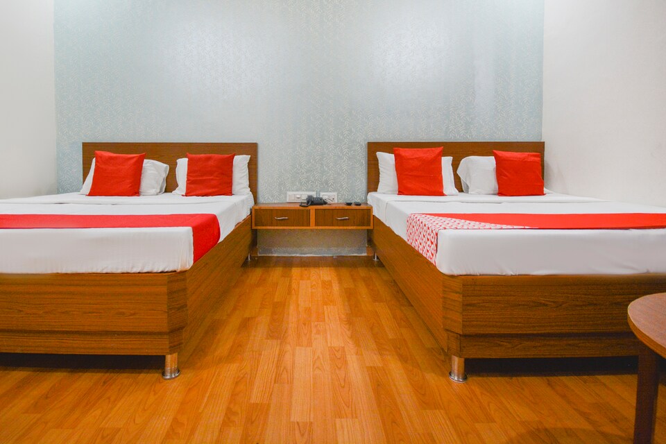 OYO Hotel Shiva Palace, Dehradun Railway Station, Dehradun