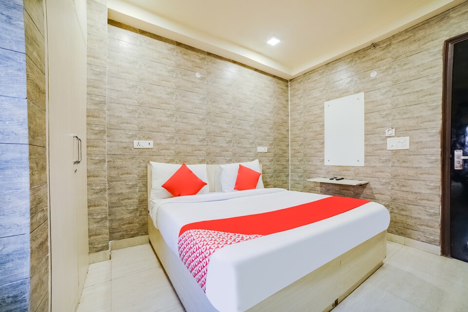 Live as DEL3268, Pitampura - Rohini Delhi, Delhi