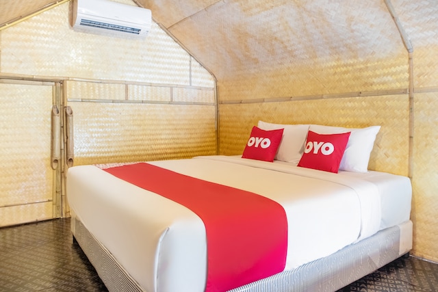 OYO 755 Rattana Resort