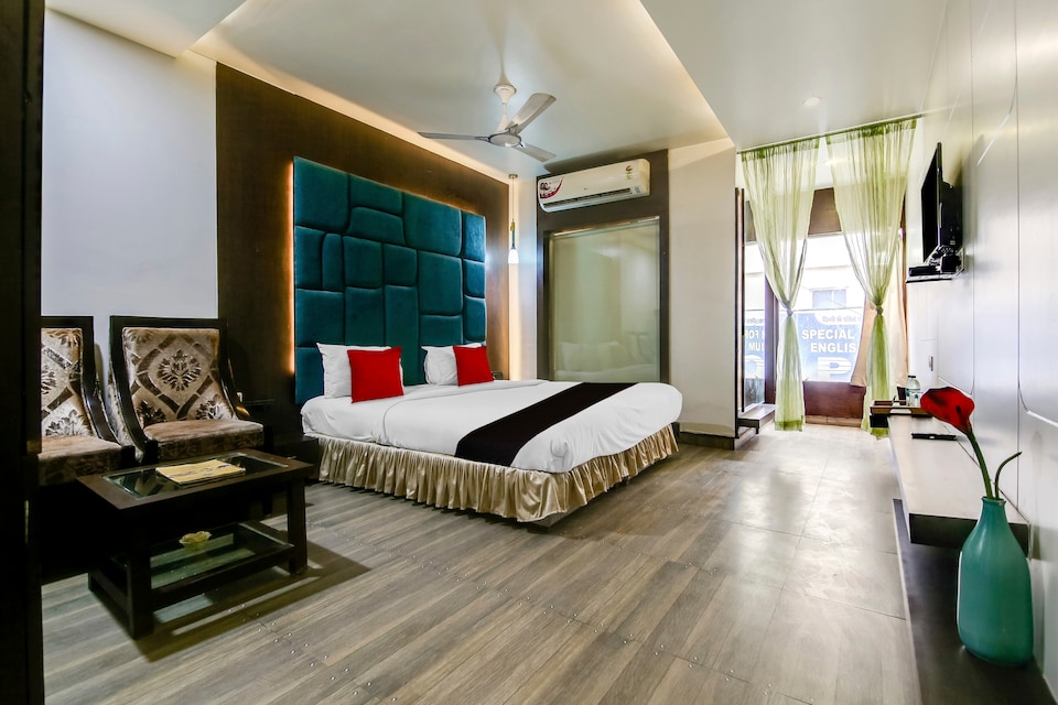 Capital O 5895 M K Vivanta, City Centre, Gwalior