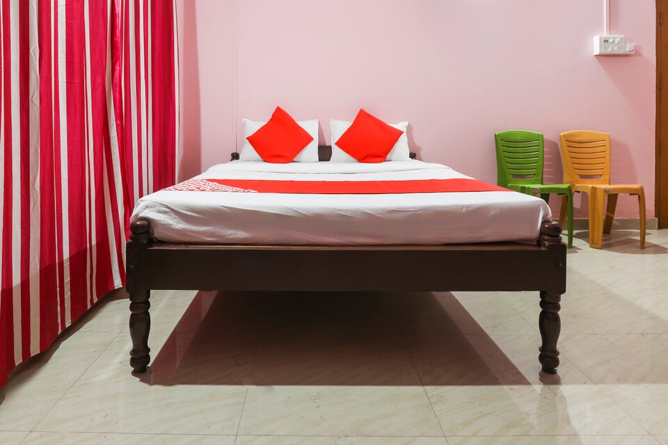 OYO 70953 Jovial Homes, GS Road Guwahati, Guwahati