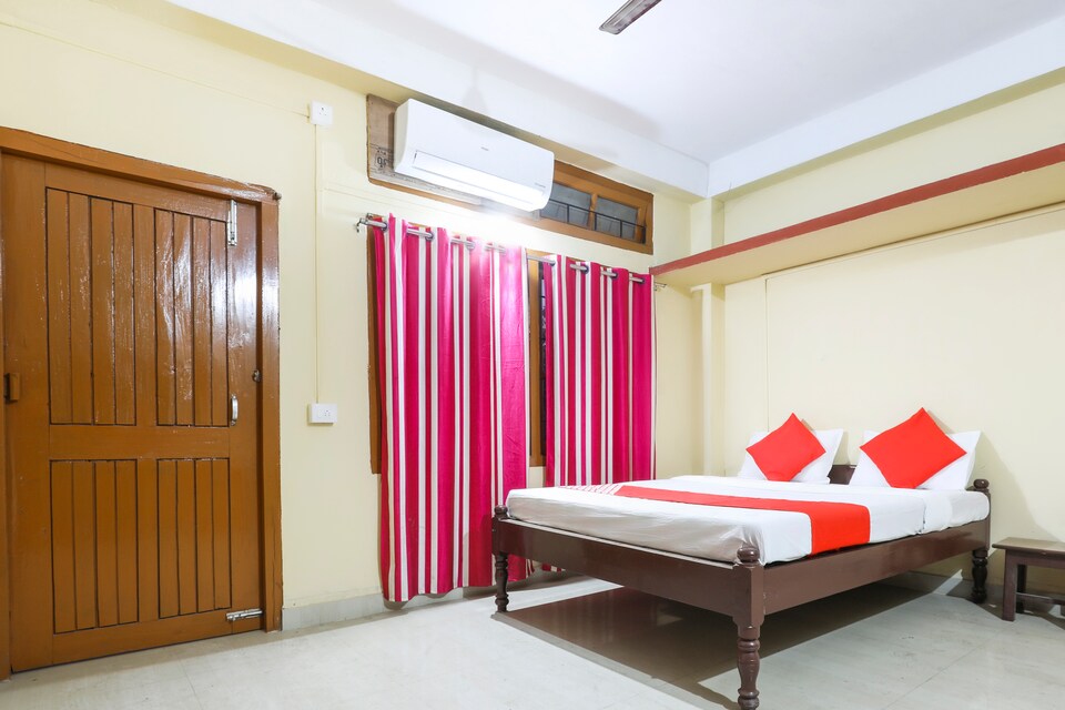 OYO 70953 Jovial Homes, GS Road Guwahati, Guwahati