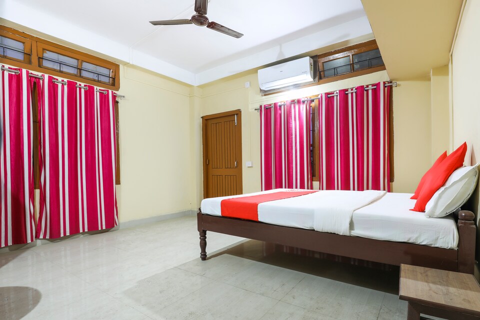 OYO 70953 Jovial Homes, GS Road Guwahati, Guwahati