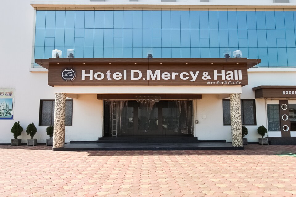 Capital O 70964 Hotel D Mercy, Bus Stand Nagpur, Nagpur