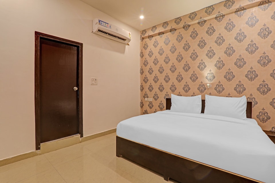 Aditya Inn, Airport Lucknow, लखनऊ