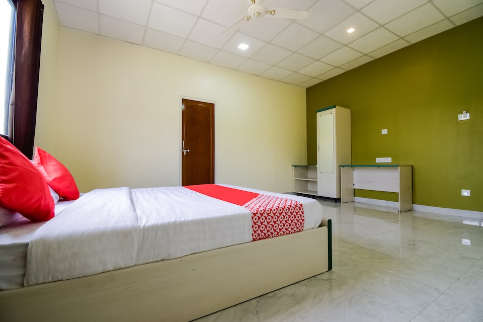 OYO 70975 Tiger Fort Eco Resort, Koradi, Nagpur