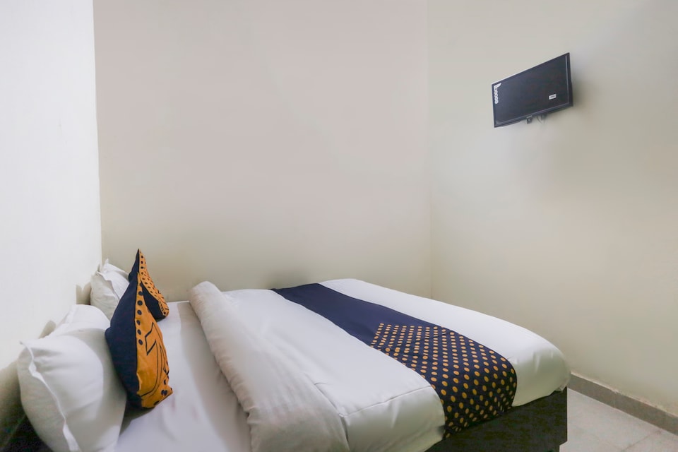 SPOT ON 70980 Hotel Friendship Inn., Meerut, Meerut