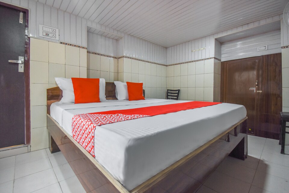 OYO 70985 Hotel Mayur, Ludhiana Railway Station, Ludhiana