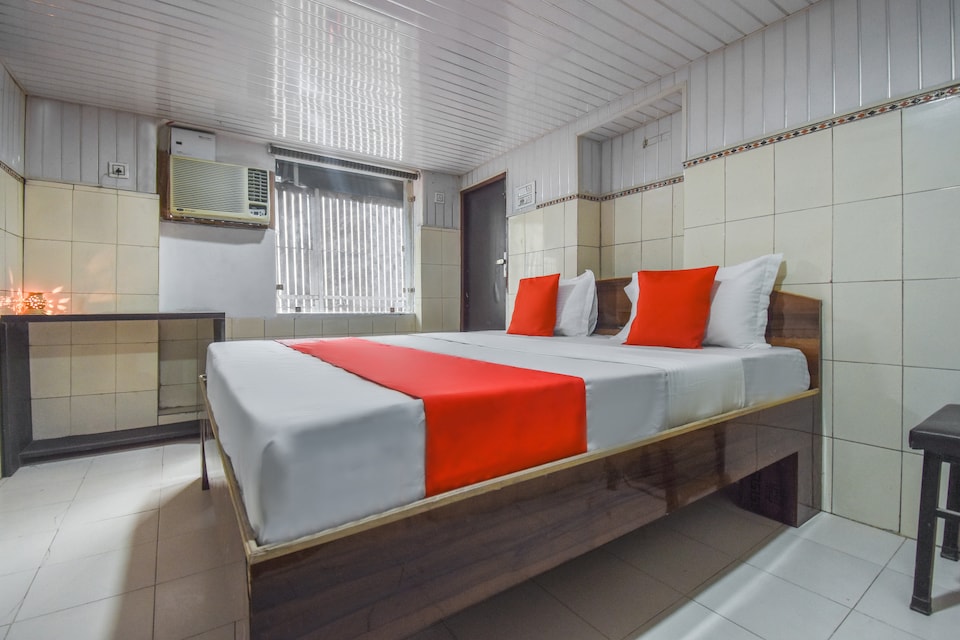 OYO 70985 Hotel Mayur, Ludhiana Railway Station, Ludhiana