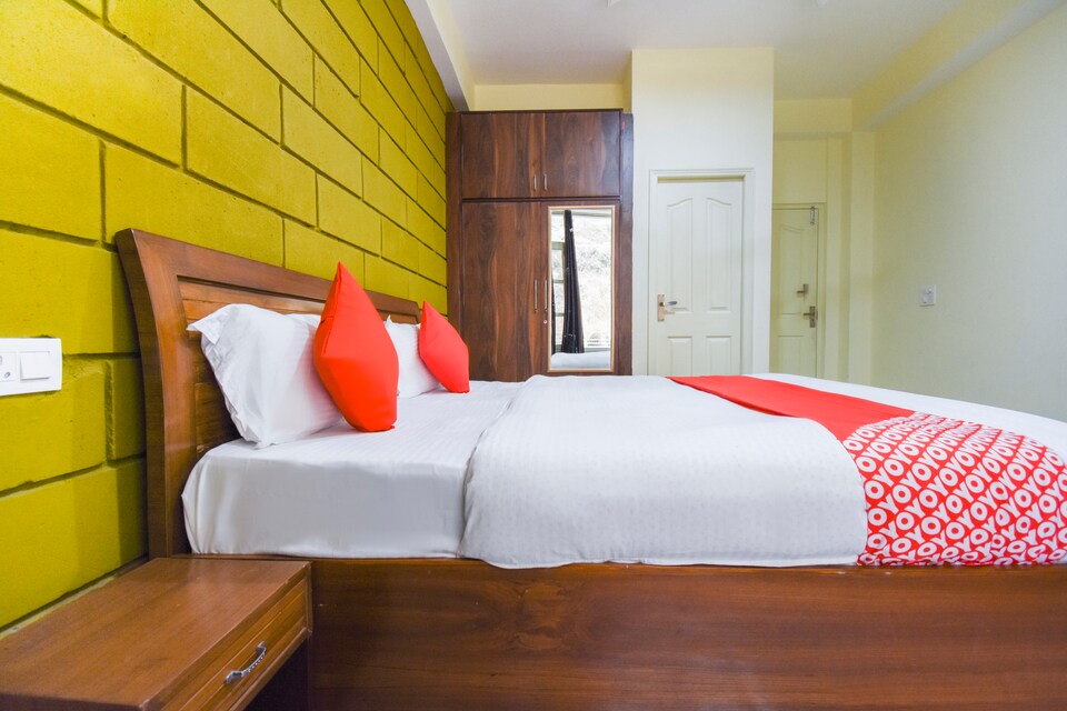 OYO 71000 Apple Country Village Resort , Dhanaulti, Dhanaulti