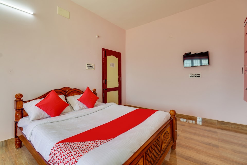 Hotel O Moondrumavadi Bus Station Madurai Formerly Umasankar Abodes, Madurai City Centre-II, Madurai