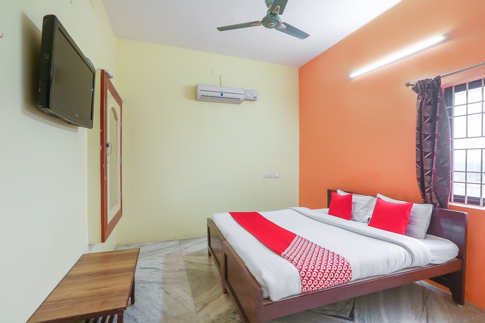 OYO 71024 Svs Mahal, Vellore City, Vellore