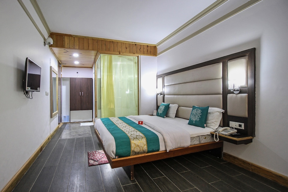 OYO 5909 Hotel Aroma, Highcourt Nainital, Nainital