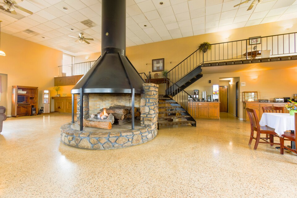 OYO Hotel Lebanon MO I-44, C65536, Lebanon MO