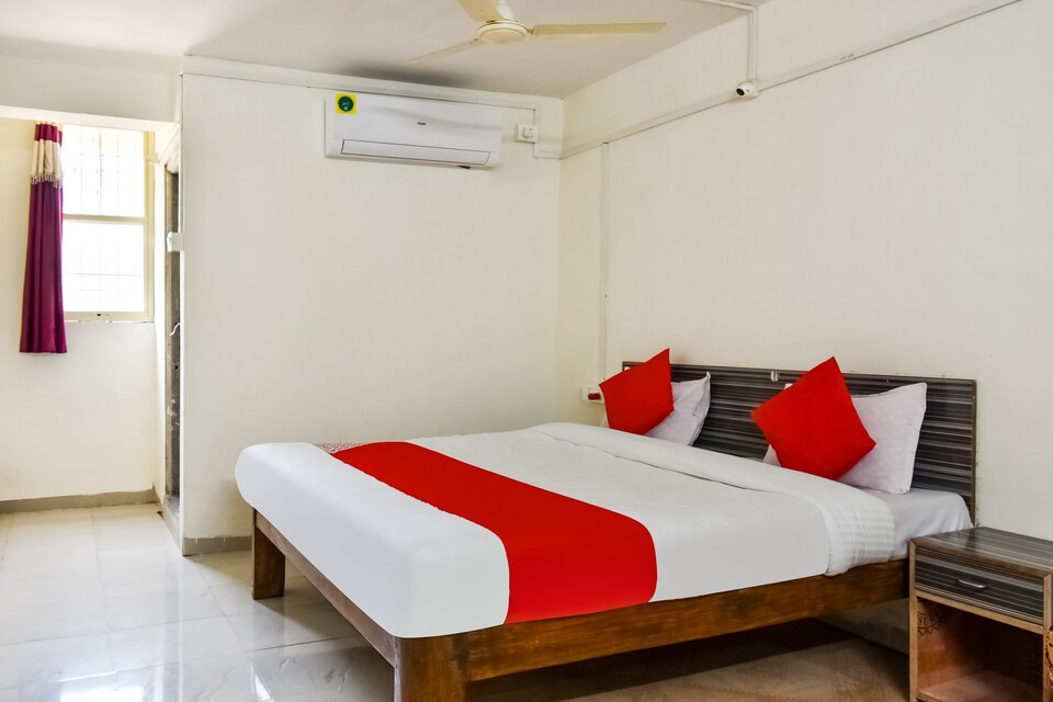 OYO 71092 Raj Laxmi Hotel & Lodging, Waluj, Aurangabad