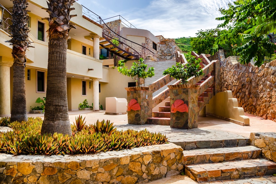 Collection O Hotel Castillo Blarney, Los Cabos, BCS, Los Cabos