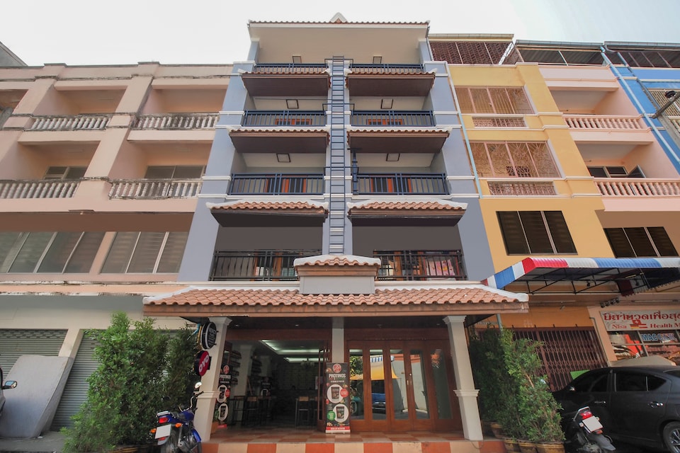 OYO 772 Mercy Place, Jomtien Beach P0, Pattaya