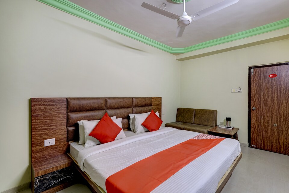 OYO 71131 Hotel Shree Anjani  , Ahmedabad Railway Station, Ahmedabad