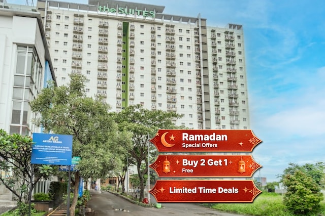 OYO Life 3163 The Suites Metro Cozy Home