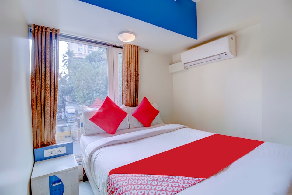 Live on MUM930, Andheri West, Mumbai