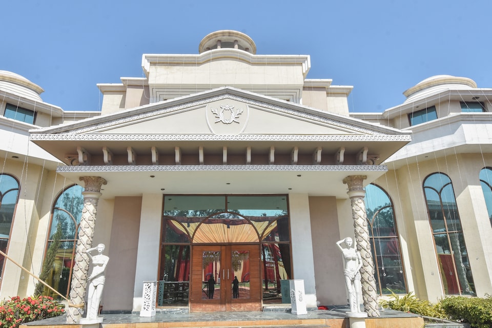 Capital O 71153 Svs Hotel, Saharanpur, Saharanpur