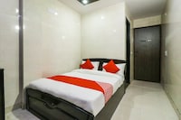 Hotel O Mayur Palace