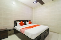 Hotel O Mayur Palace