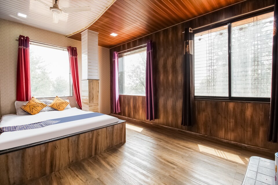 SPOT ON 71166 Hotel Natraj And Restaurant, Chikhaldara, Amravati