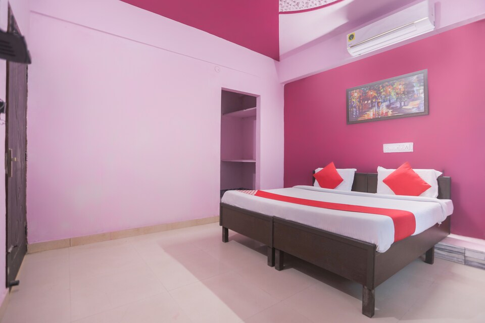 OYO 71187 Hotel Magnum Inn, Meerut, Meerut