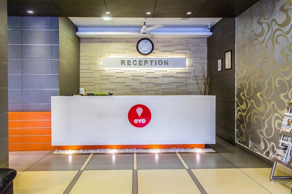 OYO 5925 Hotel Aswathy, Ankamaly Airport Kochi, Kochi