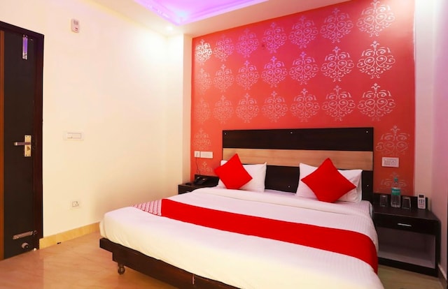 Flagship Hotel BR Inn Near Dwarka Sector 9 Metro Station