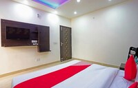 Flagship Hotel BR Inn Near Dwarka Sector 9 Metro Station