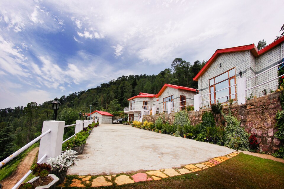 OYO 5928 Village Live In Resort, Chail, Chail