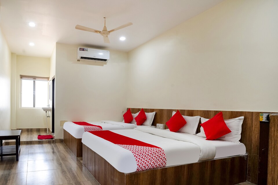 OYO 71209 New Satyam Residency, Kurnool, Kurnool