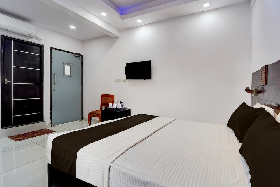 Super Collection O Erattupetta Formerly City Residency, Kottayam, Kottayam