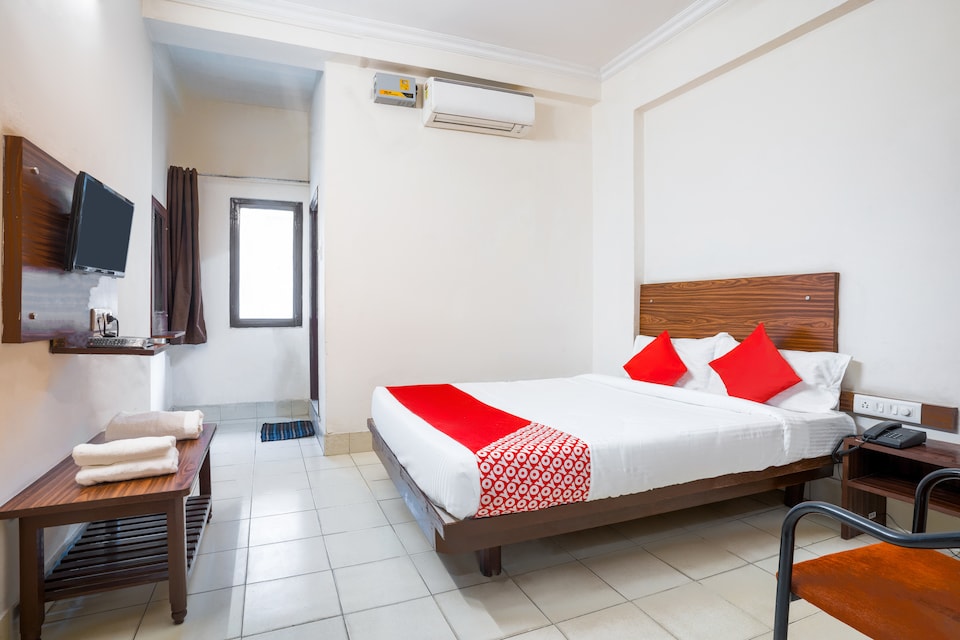 OYO Hotel Shyam, Secunderabad-II, Hyderabad