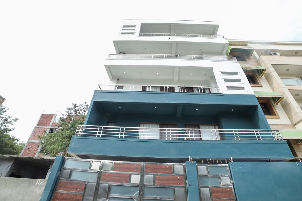 Capital O 71251 Novel Suites, Airport-Dwarka Delhi, Delhi