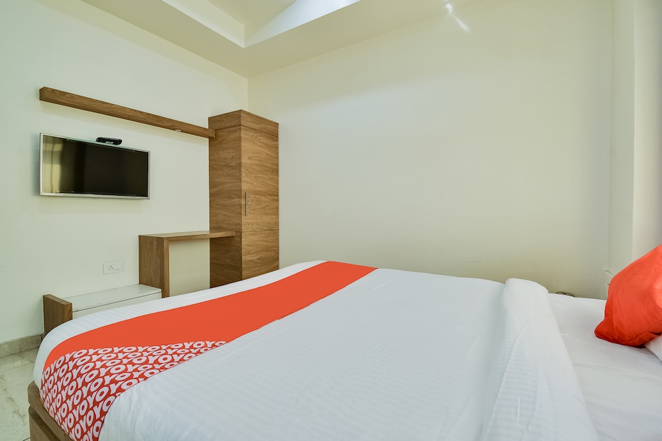 OYO 71253 Milan Palace, Amravati, Amravati