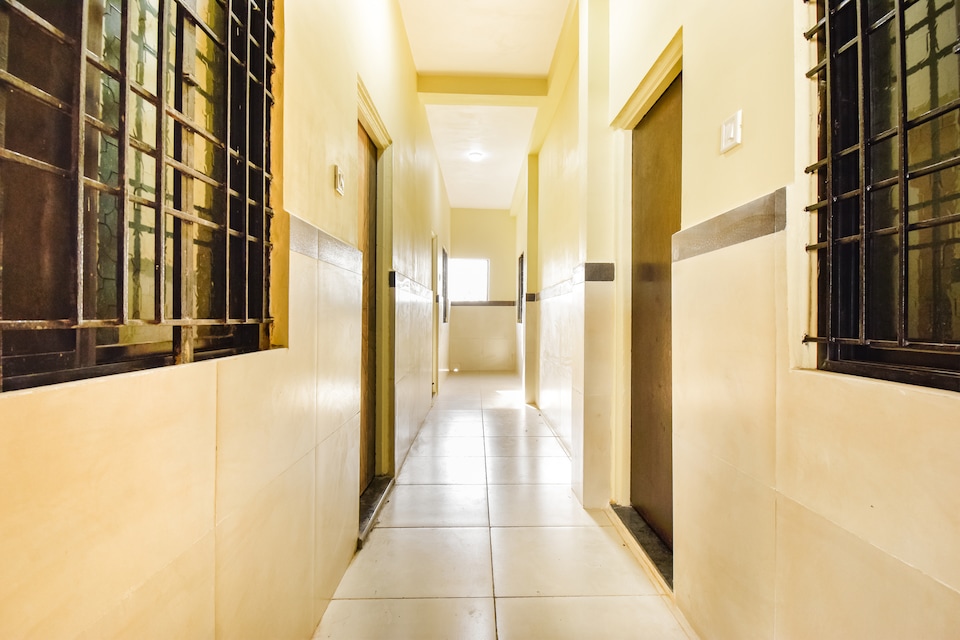 OYO Hotel Karemore Celebration, Bus Stand Nagpur, Nagpur