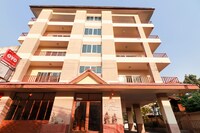 OYO 794 Nice Mum Lodge 